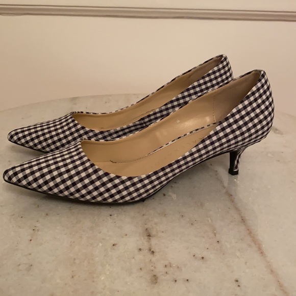 Athena Alexander Black and White Kitten Heels Size 8 - Picture 2 of 11